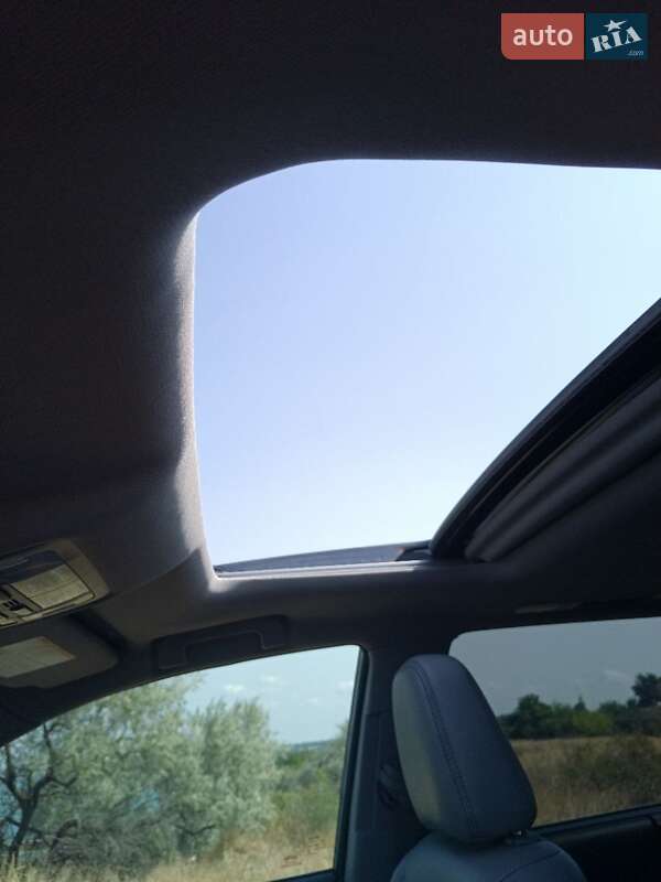 Позашляховик / Кросовер Toyota Highlander 2017 в Одесі