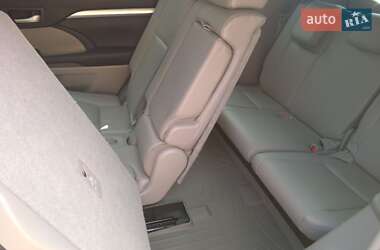 Позашляховик / Кросовер Toyota Highlander 2017 в Одесі