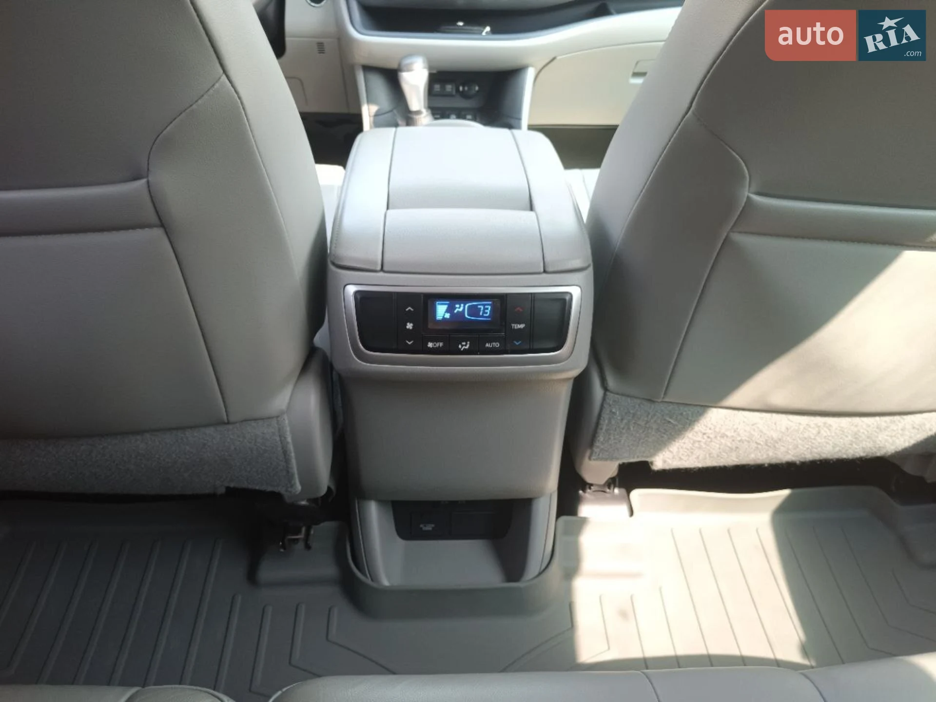 2017 Toyota Highlander - мініатюра 42
