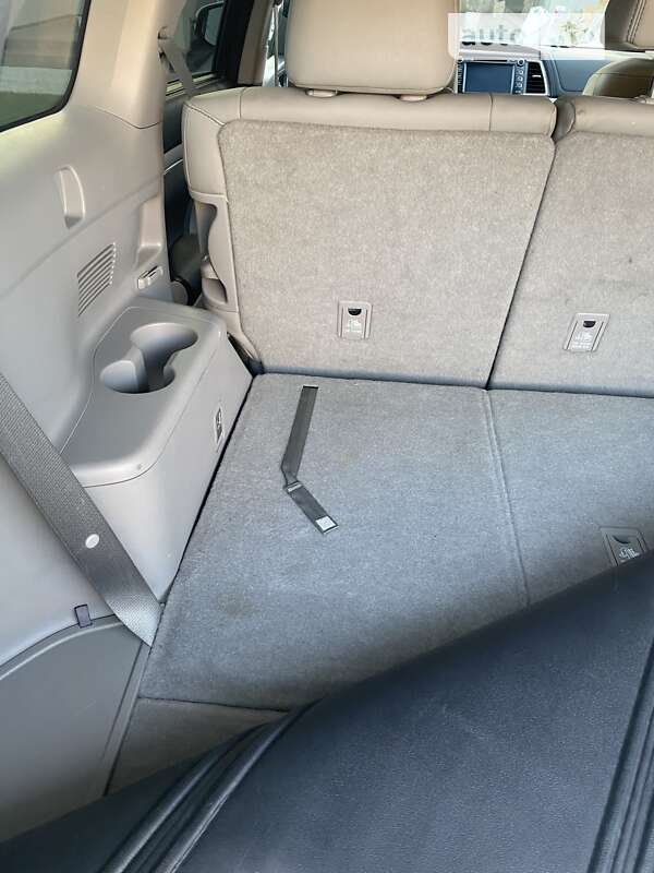 Позашляховик / Кросовер Toyota Highlander 2017 в Одесі