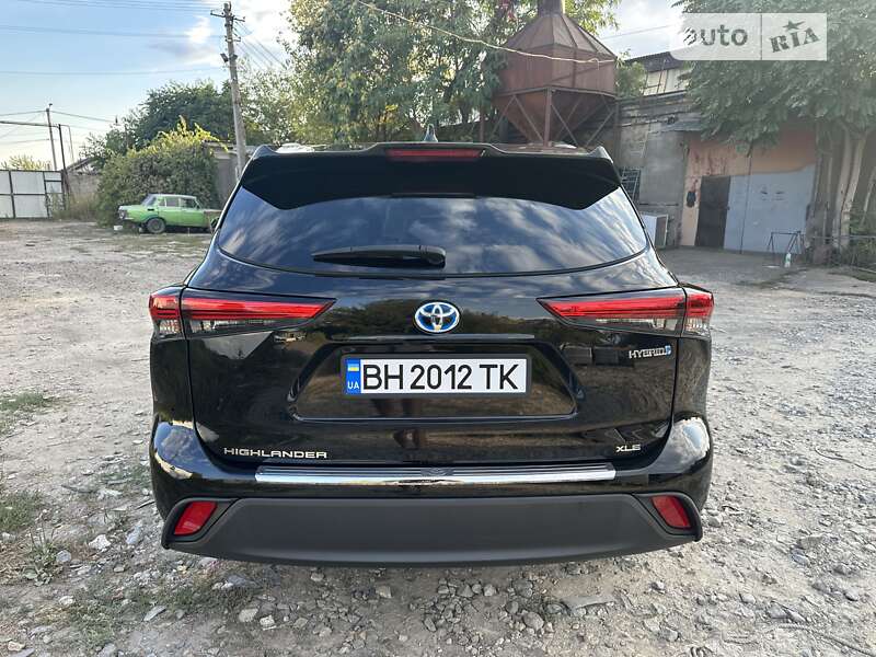 Внедорожник / Кроссовер Toyota Highlander 2022 в Одессе
