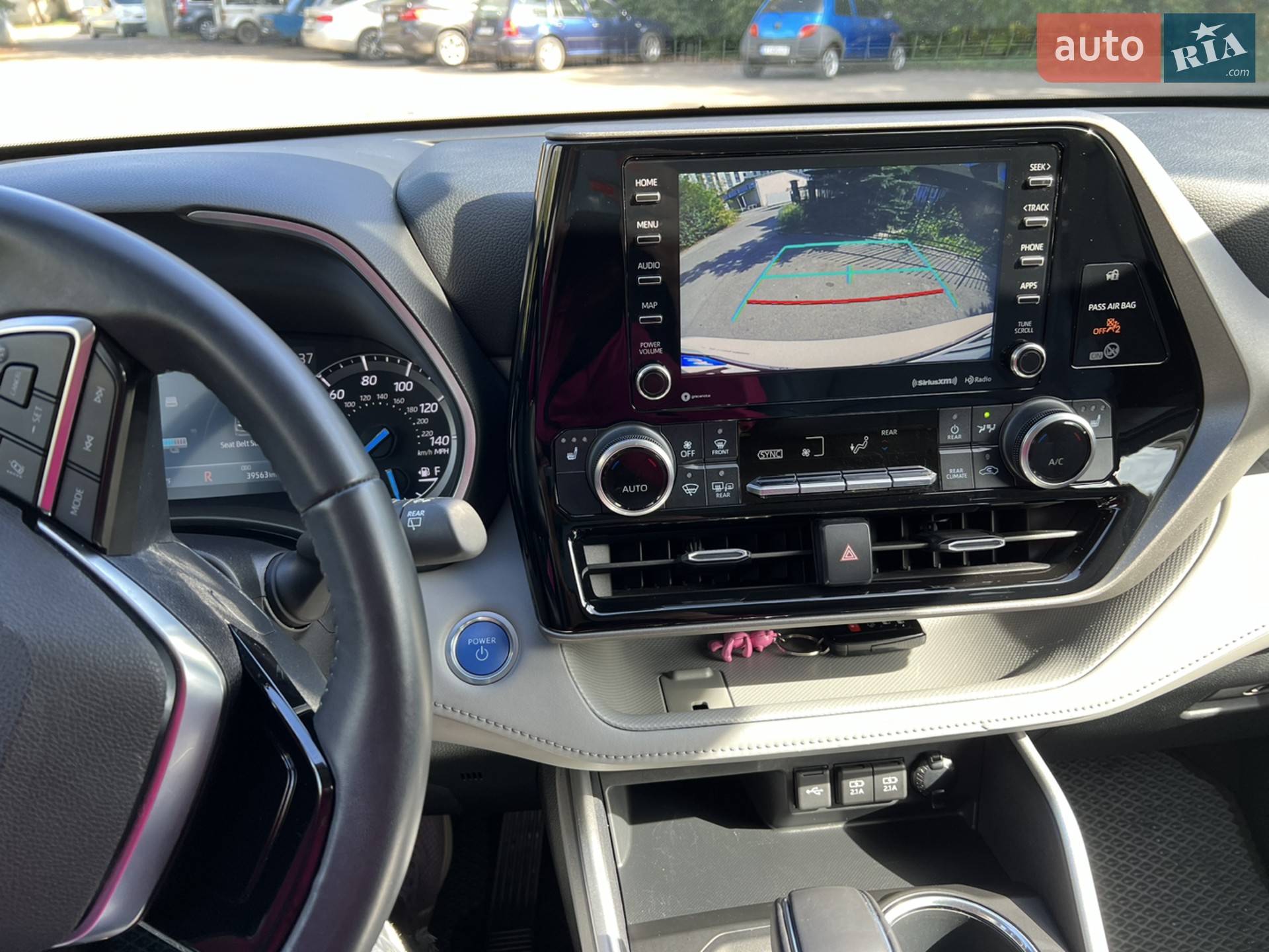 2020 Toyota Highlander - мініатюра 17