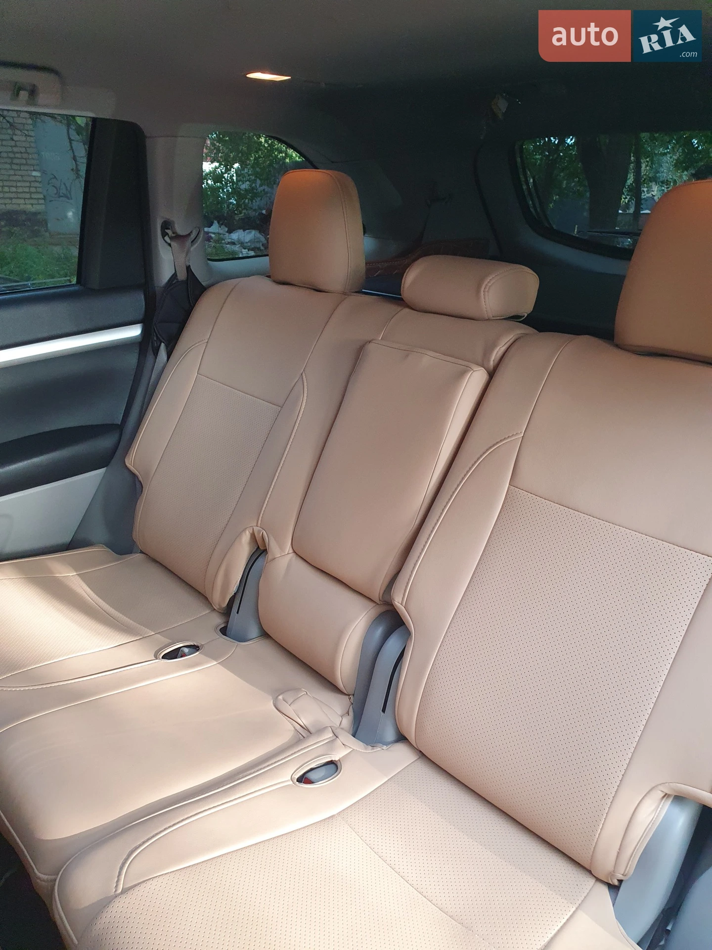 2015 Toyota Highlander - мініатюра 10