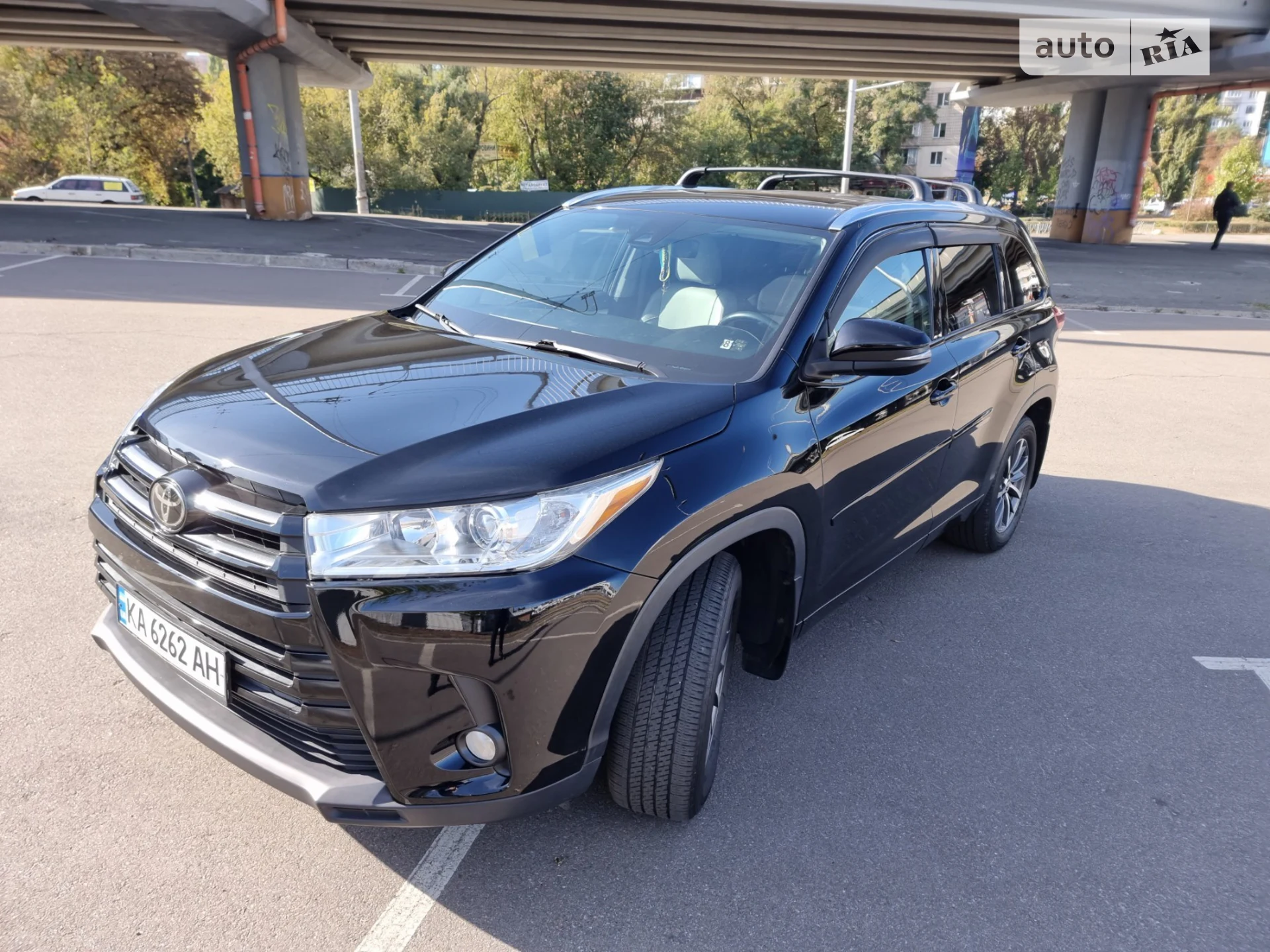 2017 Toyota Highlander - мініатюра 8