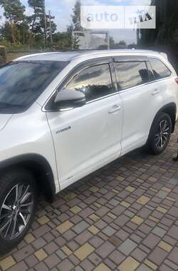 Позашляховик / Кросовер Toyota Highlander 2018 в Житомирі