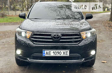 Внедорожник / Кроссовер Toyota Highlander 2011 в Днепре