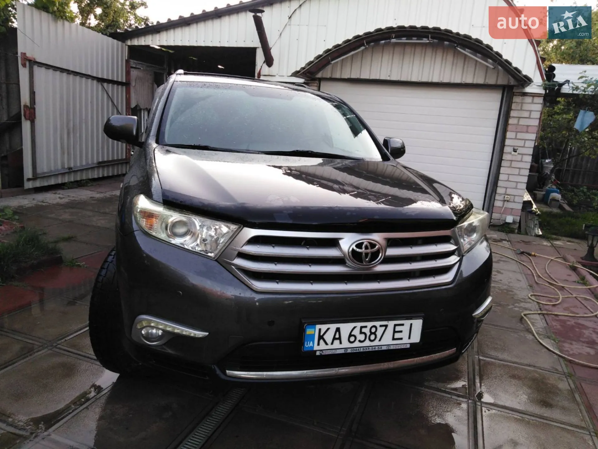 2011 Toyota Highlander - мініатюра 2