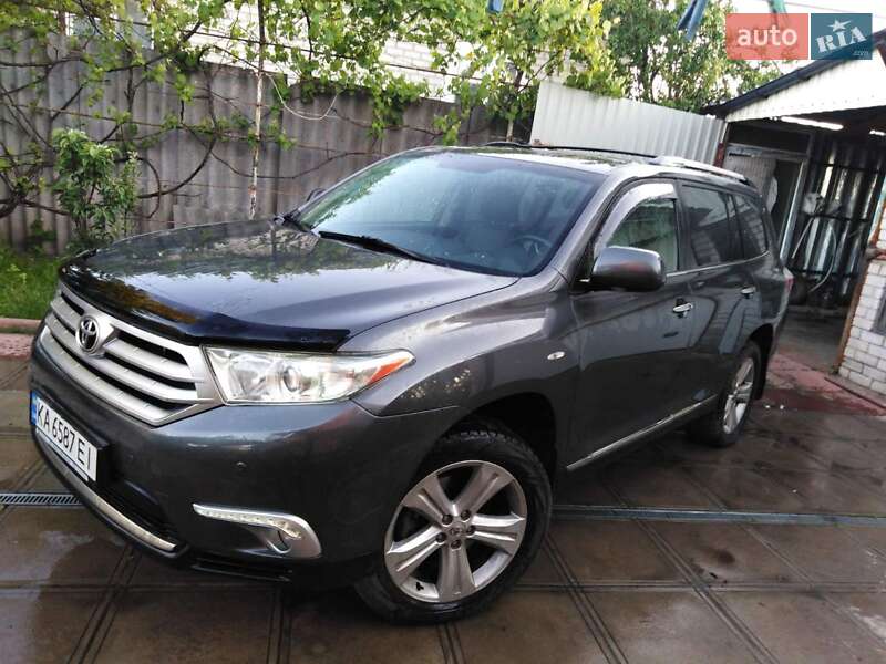 Позашляховик / Кросовер Toyota Highlander 2011 в Носівці