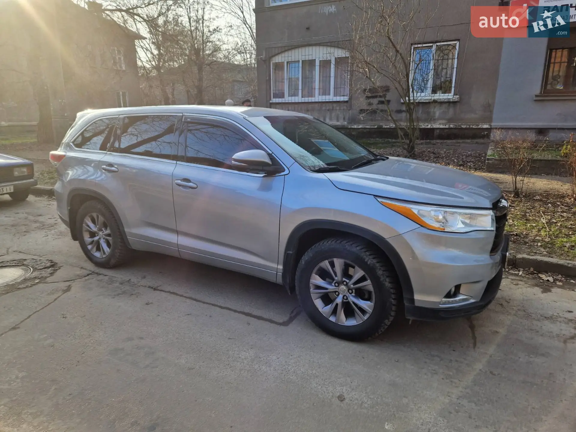 2015 Toyota Highlander - мініатюра 2