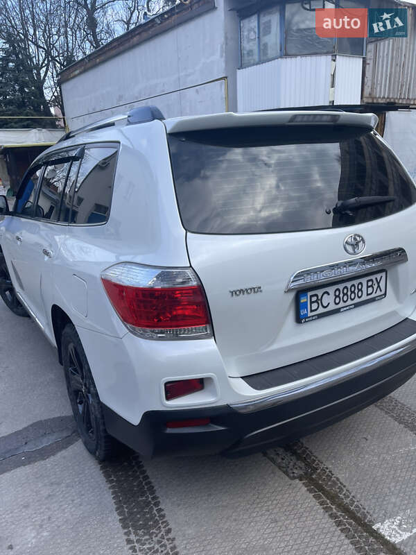 Внедорожник / Кроссовер Toyota Highlander 2013 в Львове фото 19 Внедорожник / Кроссовер Toyota Highlander 2013 в Львове