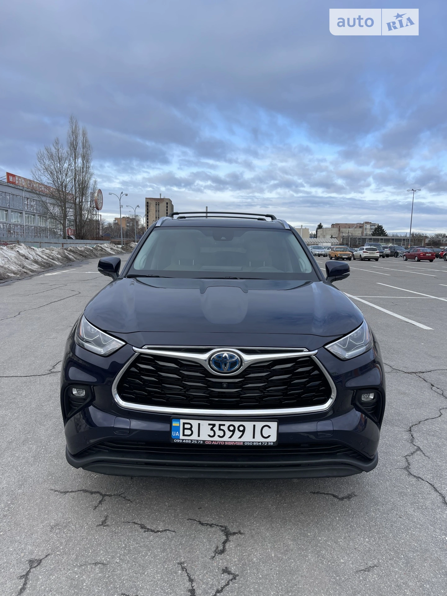 2022 Toyota Highlander - фото 1