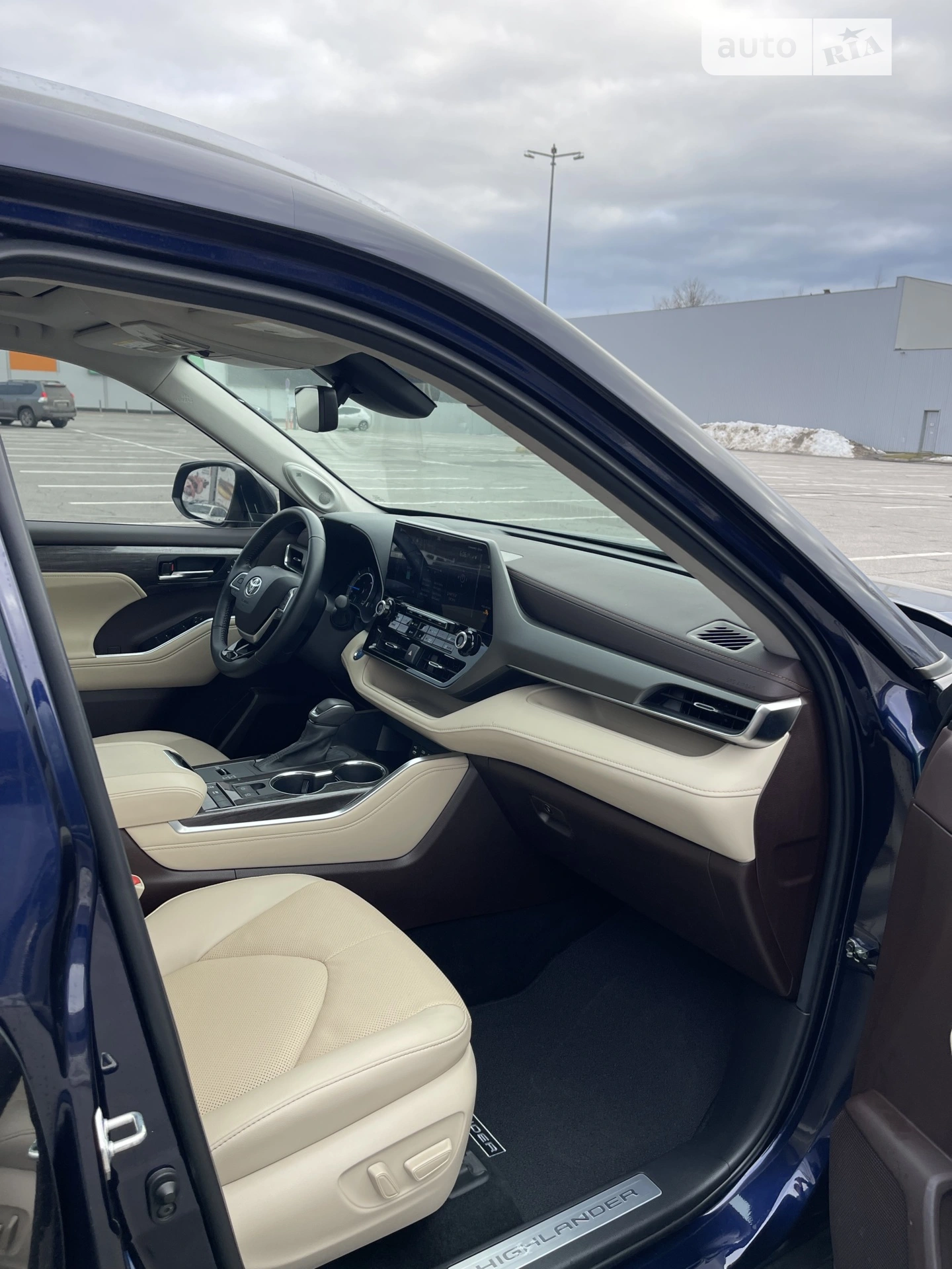 2022 Toyota Highlander - мініатюра 10