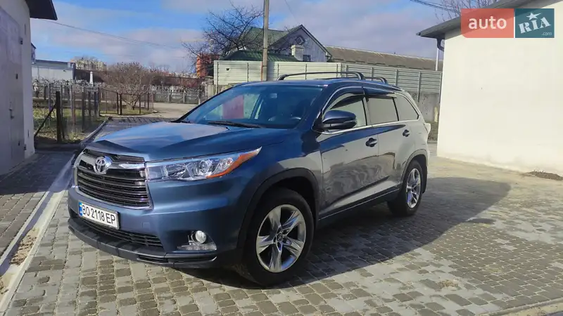 Toyota Highlander 2016