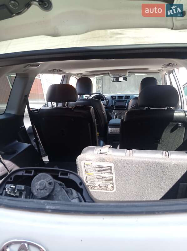 Позашляховик / Кросовер Toyota Highlander 2013 в Харкові