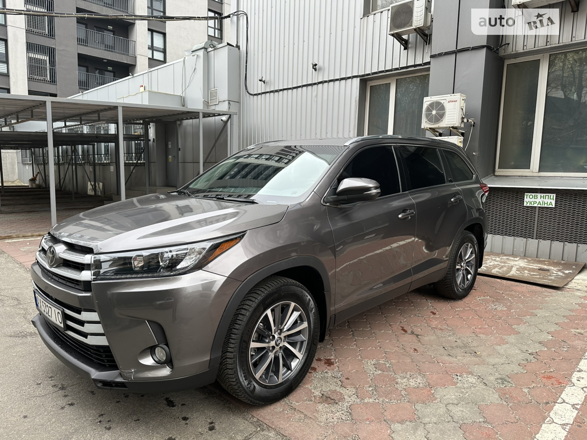 2019 Toyota Highlander - мініатюра 4