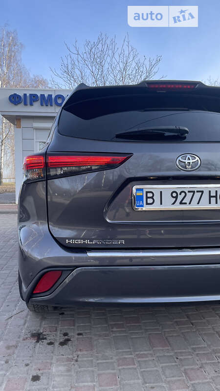 Внедорожник / Кроссовер Toyota Highlander 2020 в Лубнах