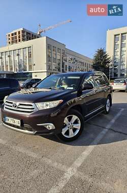 Внедорожник / Кроссовер Toyota Highlander 2011 в Ровно