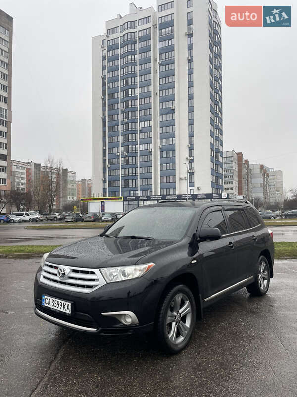 Toyota Highlander 2011