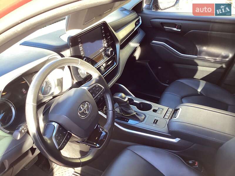 Позашляховик / Кросовер Toyota Highlander 2021 в Подільську фото 45 Позашляховик / Кросовер Toyota Highlander 2021 в Подільську