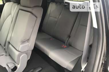 Внедорожник / Кроссовер Toyota Highlander 2020 в 