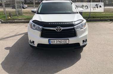Позашляховик / Кросовер Toyota Highlander 2014 в Києві