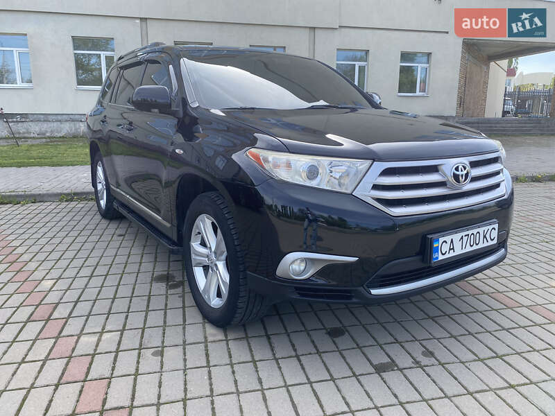 Позашляховик / Кросовер Toyota Highlander 2011 в Черкасах