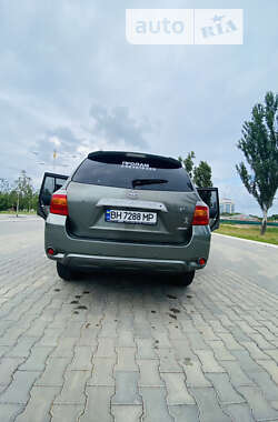 Внедорожник / Кроссовер Toyota Highlander 2008 в Измаиле