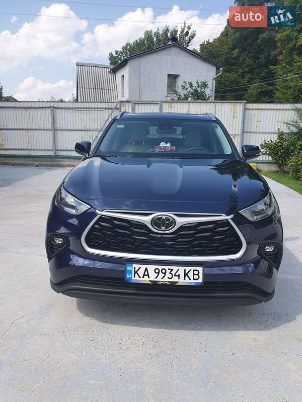 Toyota Highlander 2020