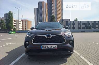 Позашляховик / Кросовер Toyota Highlander 2021 в Києві