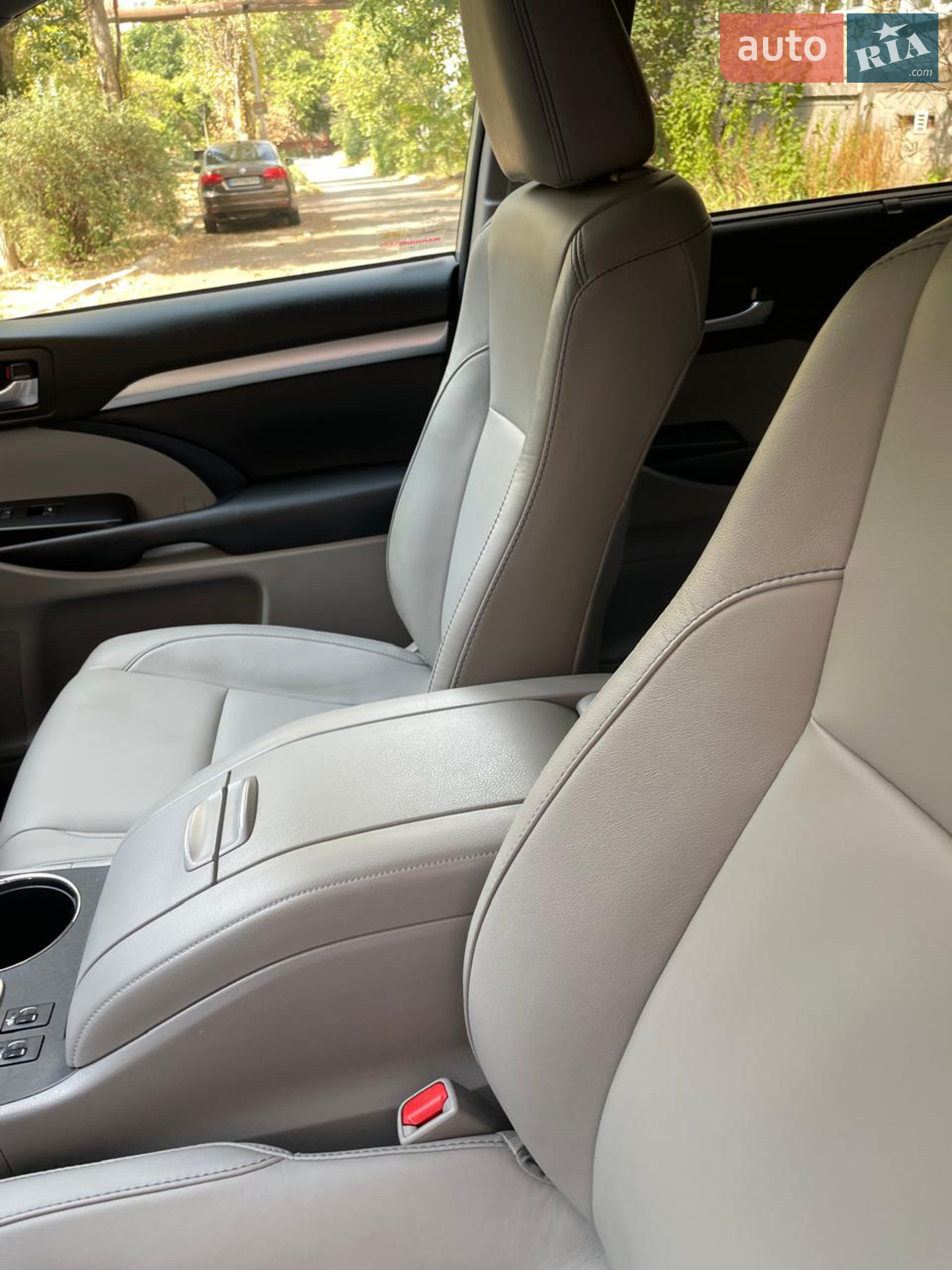 2018 Toyota Highlander - мініатюра 18