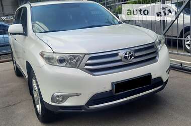 Позашляховик / Кросовер Toyota Highlander 2013 в Дніпрі