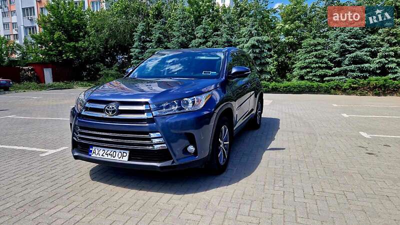 Toyota Highlander 2017