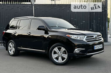 Внедорожник / Кроссовер Toyota Highlander 2011 в Киеве