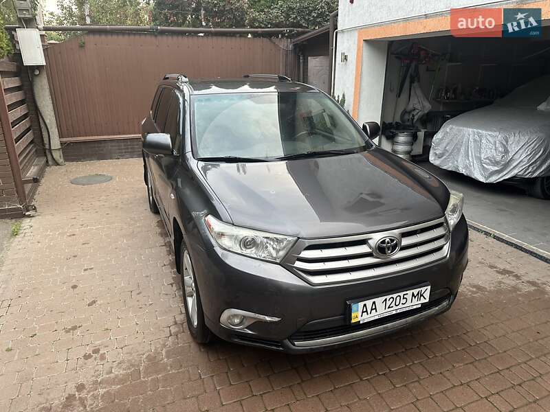 Toyota Highlander 2012