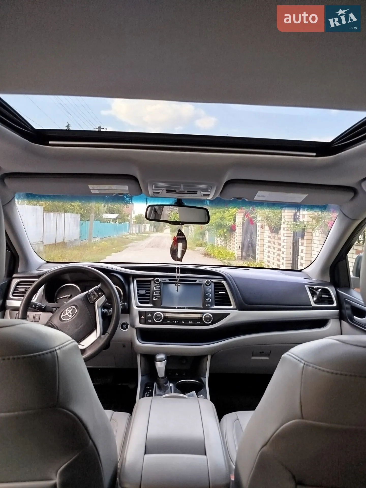 2016 Toyota Highlander - мініатюра 8