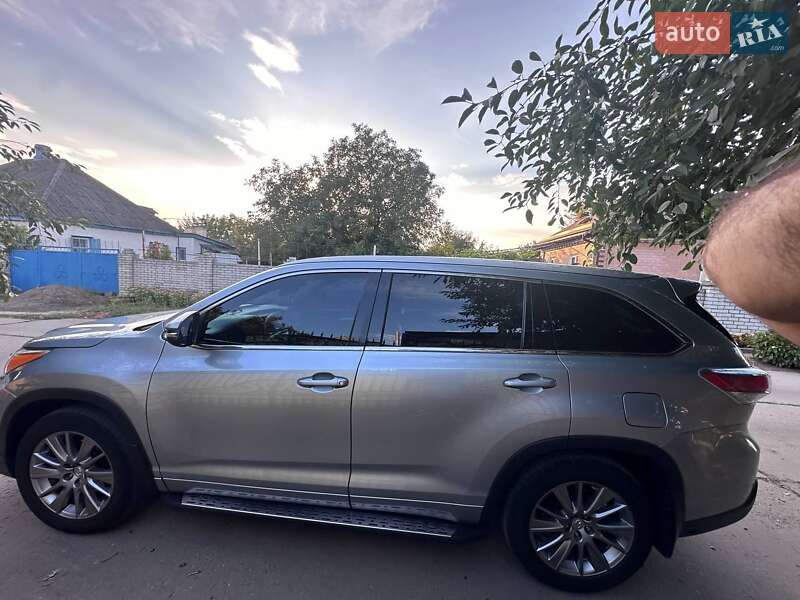 Toyota Highlander 2014