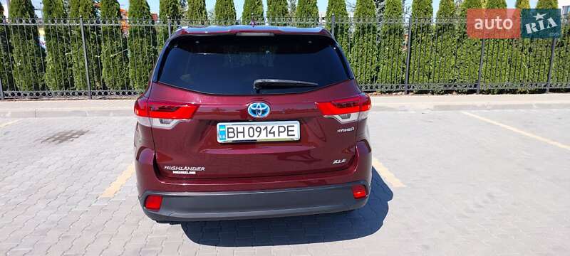 Внедорожник / Кроссовер Toyota Highlander 2019 в Одессе фото 4 Внедорожник / Кроссовер Toyota Highlander 2019 в Одессе