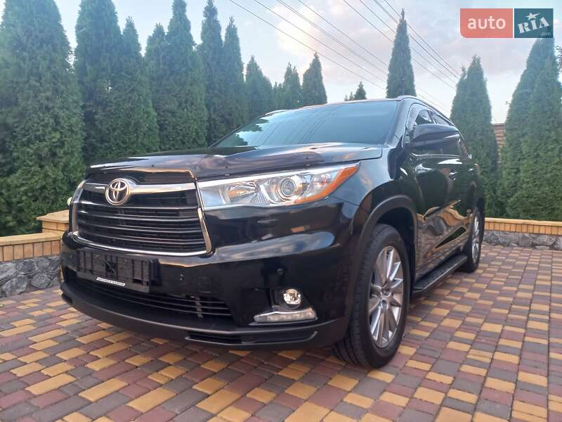 Позашляховик / Кросовер Toyota Highlander 2014 в Краснограді