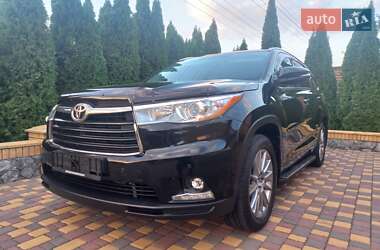 Позашляховик / Кросовер Toyota Highlander 2014 в Краснограді