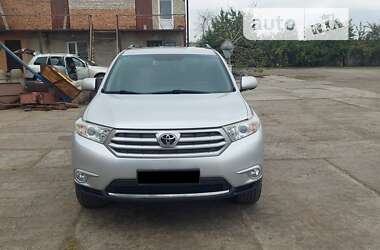 Позашляховик / Кросовер Toyota Highlander 2011 в Врадіївці