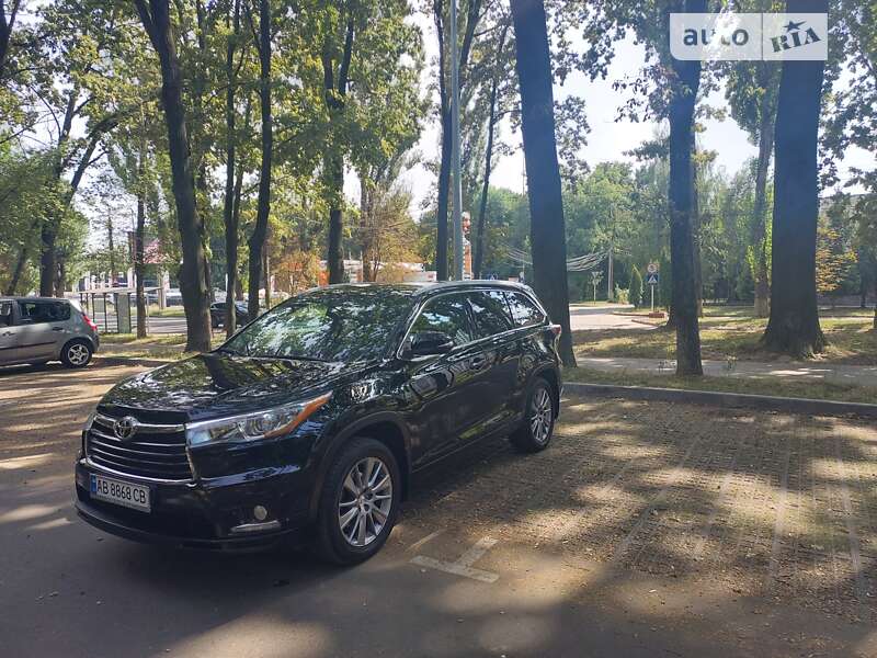 Позашляховик / Кросовер Toyota Highlander 2014 в Вінниці