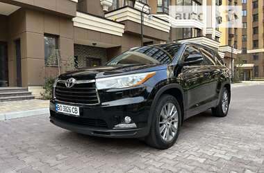 Внедорожник / Кроссовер Toyota Highlander 2014 в Киеве