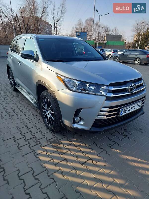 Toyota Highlander 2018