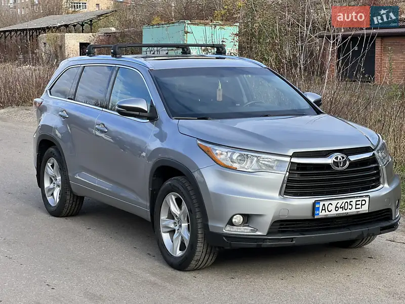 Toyota Highlander 2016