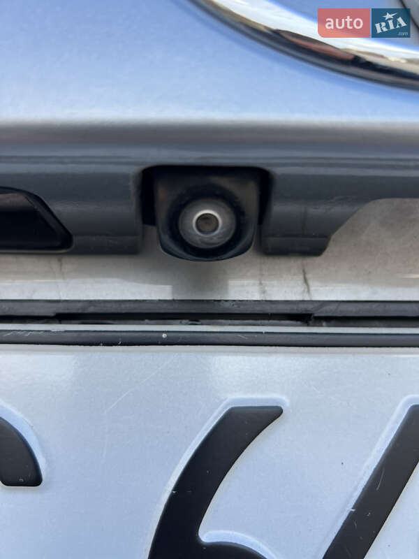 Внедорожник / Кроссовер Toyota Highlander 2016 в Луцке