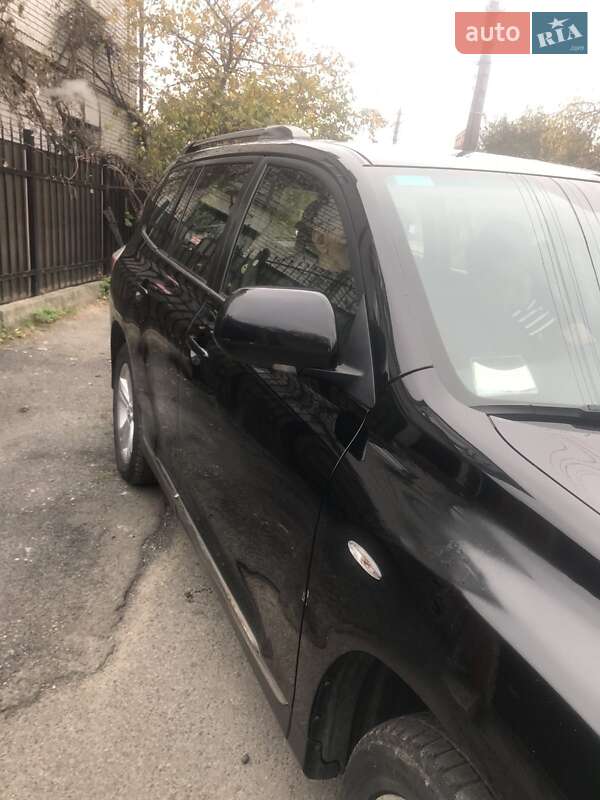 Внедорожник / Кроссовер Toyota Highlander 2012 в Киеве