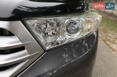 Внедорожник / Кроссовер Toyota Highlander 2012 в Киеве