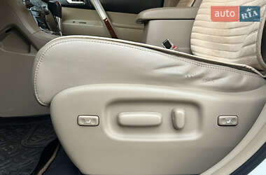 Внедорожник / Кроссовер Toyota Highlander 2011 в 