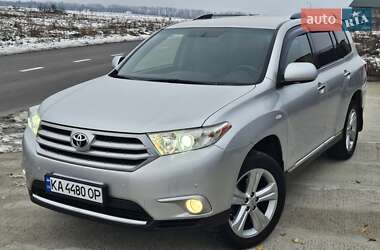 Внедорожник / Кроссовер Toyota Highlander 2012 в Софиевской Борщаговке