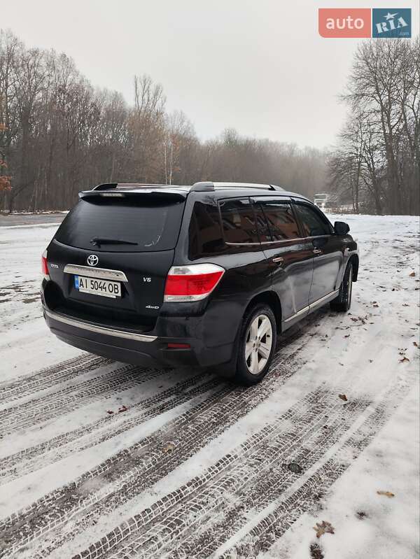 Внедорожник / Кроссовер Toyota Highlander 2011 в Житомире